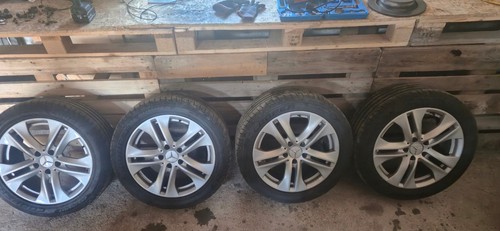 Mercedes benz w212 neue - benz,